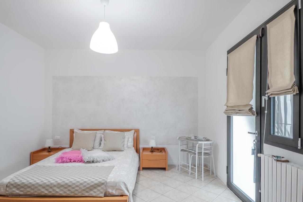 B&B Casa Gaia - Sirmione Exterior photo